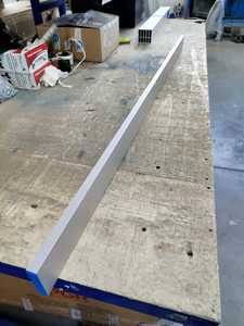 Nivel de Burbuja Industrial de Aluminio de 1 m con Precisión de +/-10 mm para Enrasado de Pisos - Mortel Meister - Product Image 4