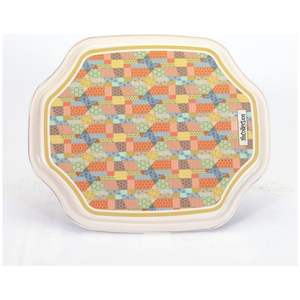 Bandeja para servir con borde ondulado curvo Patrón de retazos de 285x400mm con fondo crema - Product Image 2