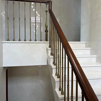 2025 nouveaux meubles de maison de Style Simple personnalisés Guangdong Yimu Villa Offre Spéciale laiton acier inoxydable fer balcon cour