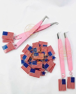 Pince à épiler pour extensions de cils en acier inoxydable noir, anti-magnétique, anti-statique, à pointe lisse de 10 mm, avec porte-clés drapeau américain et logo personnalisé, pour la beauté - Product Image 3