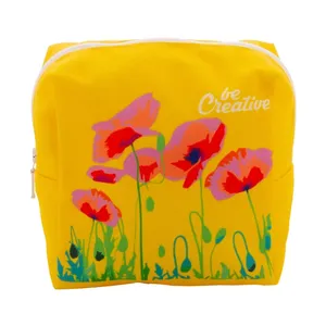 Borsa Promozionale Ecologica CreaBeauty Quadrata in RPET - Product Image 3