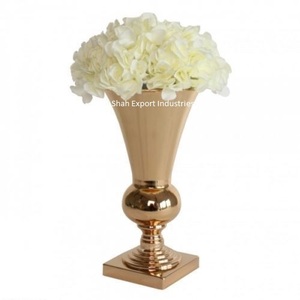 Nouveau vase trompette en métal doré décoratif pour mariage, événement, fête, décoration de table, vase à fleurs, centre de table - Product Image 4