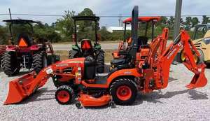 Tractor Kubota GR2100 en oferta, cortacésped de montaje medio, 4x4, retroexcavadora Kubota, mini tractor agrícola para jardín con rotocultivador. - Product Image 4