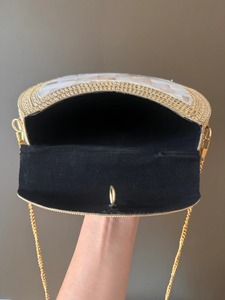 Bolso de mano hecho a mano para mujer original de nácar de lujo con decoración de trabajo de metal para bodas y ocasiones especiales - Product Image 2