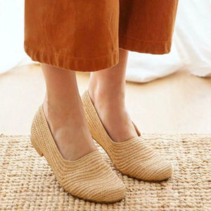 Vente en gros de pantoufles et sandales marocaines faites à la main en raphia, chaussures tissées écologiques pour femmes et hommes, commande en gros, fournisseur direct - Product Image 1