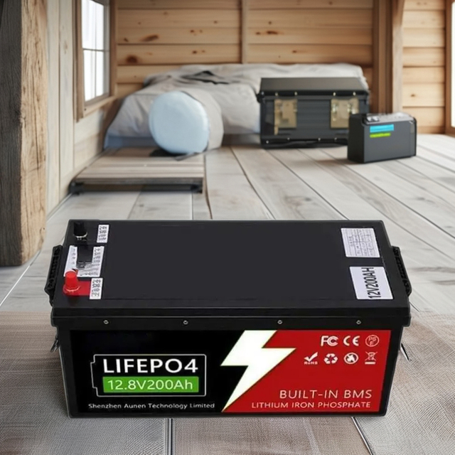 Deep Cycle Cylindrical 12V Lithium Semi-solid State 5000-Cycle 100AH/400AH LiFePO4 Solar Storage RV Camping Outdoor Battery Pack