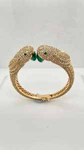 กำไลข้อมือทองลายนกแก้ว10KT ดีไซน์เนอร์เคลือบเพชรและเพชร CVD โดย h.a. impex งานหัตถกรรมสร้อยข้อมือเพชรและกำไลข้อมือ - Product Image 2