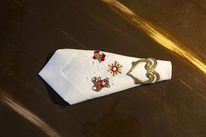 Ornement de Noël brodé rond napperon 38 cm réutilisable Style Vintage anti-dérapant caractéristique motif végétal pour un usage de mariage à la maison - Product Image 5