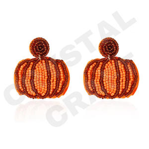 Pendientes Bordados con Cuentas de Semillas, Diseño Floral, Hechos a Mano en India, para Mujeres y Niñas - Product Image 2