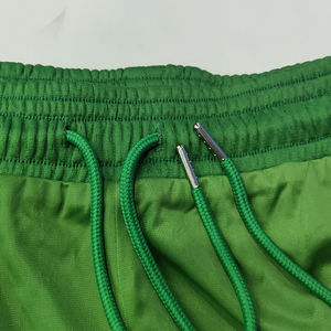 Pantalones cortos de malla de color sólido de nueva moda para hombres, pantalones cortos de malla transpirables sostenibles antiencogimiento para hombres de buena calidad a precio asequible - Product Image 6