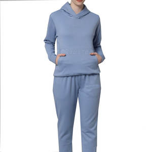 2025 nueva llegada ropa de invierno chándal de mujer conjunto de 2 piezas chándal de mujer a juego de alta moda - Product Image 1