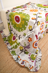 Premium Cotton <b>Quilt</b> Eco-Friendly Reversible Cotton Blanket Modern Stylish Red Floral Print Soft Cozy Bedding Sherpa Back - Product Image 4