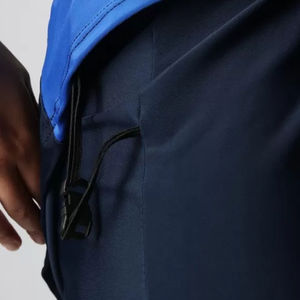 Burkinis islamiques modestes pour femmes, 2 pièces, couvrant entièrement le corps, légers, respirants, en spandex/nylon, col rond, devant en cristal, coupe haute - Product Image 4