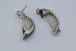 Nouvelle arrivée de boucles d'oreilles artisanales indiennes traditionnelles bohèmes bicolores pour femmes - Product Image 4