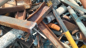 Suministro a granel de chatarra de acero reciclado y riel de hierro de alta calidad para uso industrial - Product Image 4