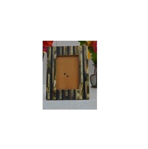 Fabricant et exportateur cadre photo en bois et résine haute qualité maison hôtel tenture murale meilleur design décoration murale maison - Product Image 6