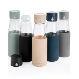 Borracce Sportive Personalizzate Ukiyo: Gadget su Misura per il Monitoraggio della Quota di Idratazione - Product Image 3