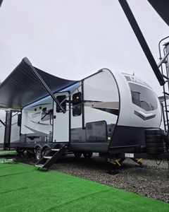 Mini-caravane tout-terrain légère et économique pour 4 personnes, en aluminium, pour le camping en plein air, camping-car mobile. - Product Image 2
