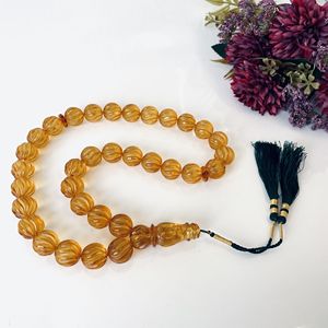 ลูกประคำอำพันบอลติกสีเหลืองอ่อน แกะสลักด้วยมือจากอำพันธรรมชาติ เม็ดกลม - Product Image 1