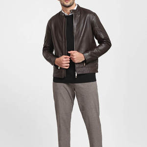 แจ็คเก็ตหนังผู้ชายดีไซน์ใหม่ไม่ซ้ำใคร ผลิตในปากีสถาน คุณภาพดี แจ็คเก็ตหนังโลโก้ด้านหน้าสำหรับฤดูหนาว - Product Image 4