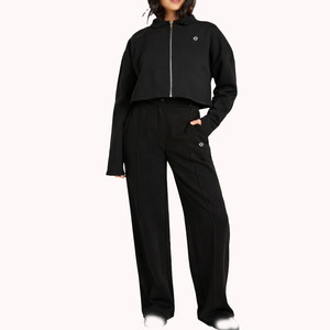Ensemble veste courte zippée noire et pantalon de survêtement ample pour femme, en mélange de coton, vêtements de sport, fabrication en gros OEM - Product Image 1