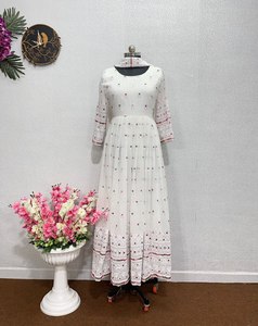 NUEVO DISEÑADOR TRABAJO PESADO GEORGETTE VESTIDO CON DUPATTA - Product Image 6