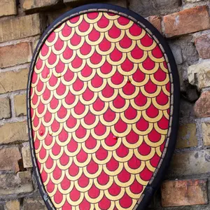 Vikings Bouclier Cerf-Volant Bouclier Bras Écailles de Dragon Rouge Bras Médiéval Bois Bouclier Rouge par Calvin Handicraft - Product Image 1