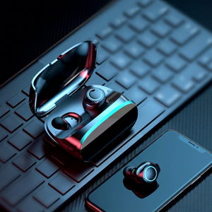 หูฟัง TWS รุ่น Factory บลูทูธ 5.3 เสียงคุณภาพ HiFi พร้อมหน้าจอดิจิตอล กันน้ำระดับ IPX4 แบบใส่ในหู ควบคุมด้วยระบบสัมผัส - Product Image 3