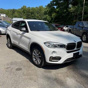 B-MW X6 2017 en parfait état - Product Image 1