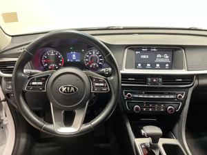 Assez utilisé 2020 K.i a O.pt i.ma SE - Product Image 5