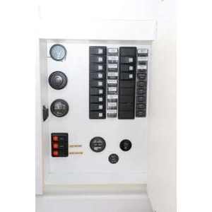 Yate de Lujo Fountaine Pajot MY 37 con Motores de 2x225 CV y 11m de Longitud - Product Image 4