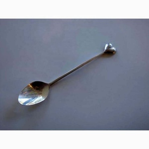 Juego de cubiertos chapados en plata de acero inoxidable con mango redondo de cerámica negra Juego de cubiertos con mango New Look - Product Image 3