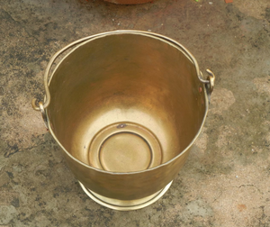 Refroidisseur de vin de luxe en aluminium pur fantaisie en laiton vintage pour les fêtes de mariage et bar restaurant refroidisseur de bouteille de bière et support - Product Image 4