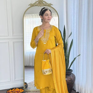 Venta al por mayor viscosa Chanderi bordado Kurti conjunto con pantalón y Dupatta Elegante ropa étnica de las mujeres para festivo y fiesta - Product Image 1