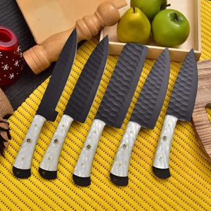 Juego de Cuchillos de Chef Burraq Profesional, Moderno y Ecológico, 5 Piezas, Acero al Carbono, Mango de Madera, Apto para Lavavajillas, Ambidiestro, para Chefs - Product Image 4