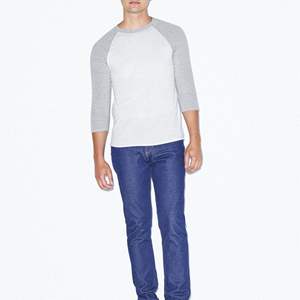 Camiseta raglán de béisbol Ultrasoft Slim Fit-50% Algodón 50% poliéster, 200 gsm, ligera, manga 3/4, blanco y gris jaspeado - Product Image 4