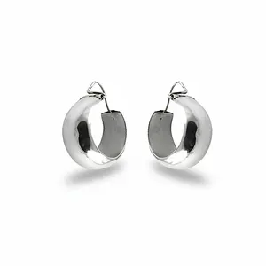 Boucles d'oreilles créoles en argent massif chic pour femmes - Product Image 1