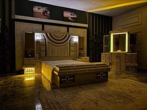 Meubles de chambre à coucher modernes en bois MDF de luxe taille européenne King Size-Confortable pour la maison hôtel villa ferme assurant une bonne nuit de sommeil - Product Image 2