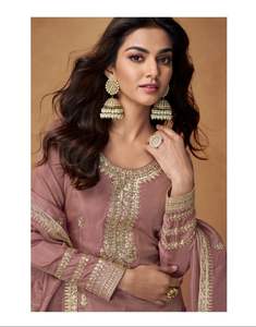 Qualité d'exportation indienne concepteur à feuilles persistantes le plus meilleur tissu Organza Simar soie avec broderie travail Salwar costume femme mode - Product Image 2