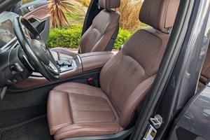 BMW X5 xDrive50i 2019 usado premium, motor Turbo V8 de 456 hp, tracción en las cuatro ruedas. - Product Image 5