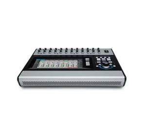 NUEVO Mezclador Digital Profesional QSC TouchMix-30 Pro de 32 Canales - Product Image 3