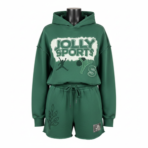 ชุดเซ็ตฮู้ดดี้และกางเกงขาสั้นสำหรับผู้หญิง ผ้าฝ้ายผสมโพลีเอสเตอร์เนื้อฟลีซ ประดับโลโก้ด้วยคริสตัลแบบ Hotfix ฮู้ดดี้ผ้าฝ้าย 100% และกางเกงขาสั้น - Product Image 4