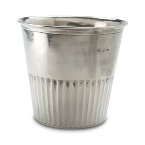 Cubo de maceta de metal galvanizado de alta capacidad para exuberantes jardines de hierbas o arreglos florales coloridos en patios - Product Image 6