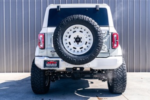 OFFRE PROMOTIONNELLE 2023 FORD BRONCO OUTER BANKS SUV, INTÉRIEUR SOMBRE, SIÈGES EN CUIR, PERSONNALISATION INTÉRIEURE/EXTÉRIEURE, PRÊT POUR L'AVENTURE 4X4 - Product Image 6