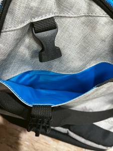 Bolso Bandolera de Material PC con Capacidad de 30-40L, Modelo TL-O12 - Product Image 4