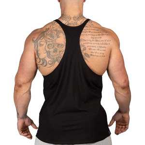 เสื้อกล้ามแขนกุดสำหรับผู้ชายสีและลาย - Product Image 2