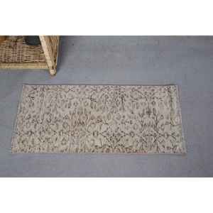 พรมขนสัตว์สีเบจคลาสสิกที่มีดีไซน์เย็บปะติดปะต่อกัน1.3x2.7ฟุตแผ่นยางรองหลังคุณภาพสูงสำหรับห้องนอนหรือห้องวัยรุ่น - Product Image 3