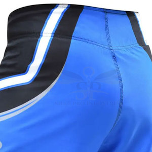 Nouveau style de shorts MMA pour hommes, couleur unie, teint uni, fabriqué au Pakistan, service OEM à vendre - Product Image 6