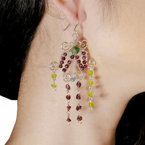 Boucles d'oreilles à franges papillon en gros pour femmes, bijoux élégants et tendance faits à la main, accessoire de mode, cadeau pour un usage quotidien - Product Image 2