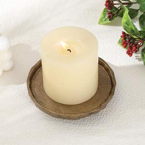 Plateau à bougies rond en métal couleur laiton avec pieds en griffes, support décoratif pour bijoux et bibelots - Product Image 5